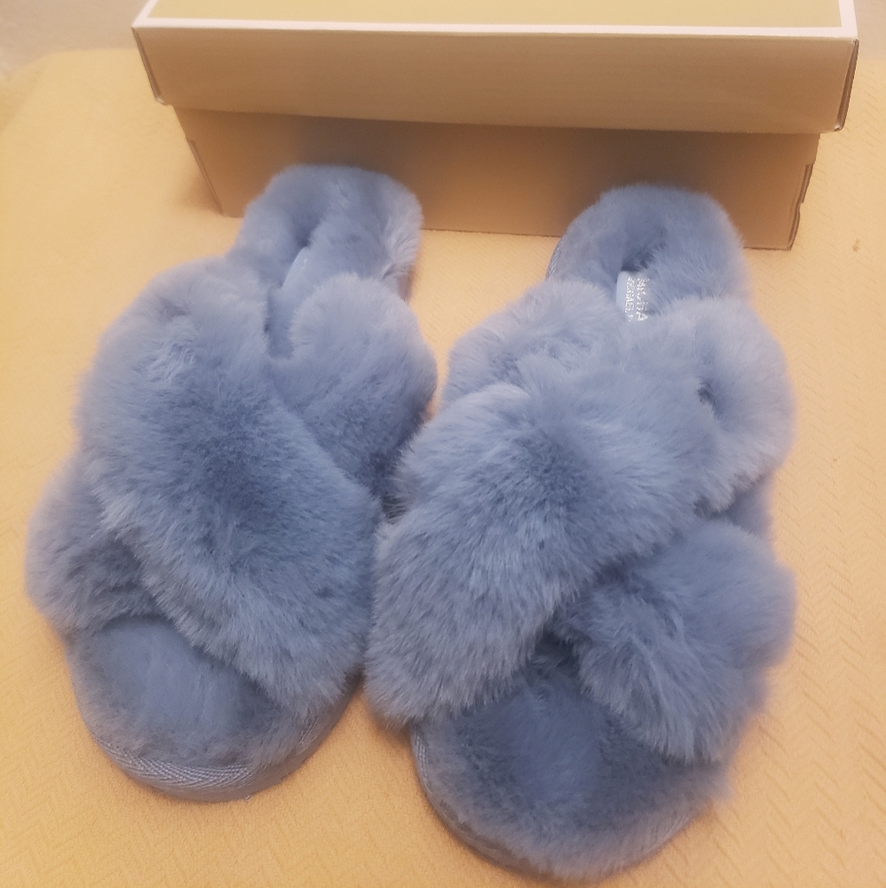 Brand New Michael Kors Lala Slippers